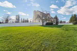 West St-S0804-004r.jpg