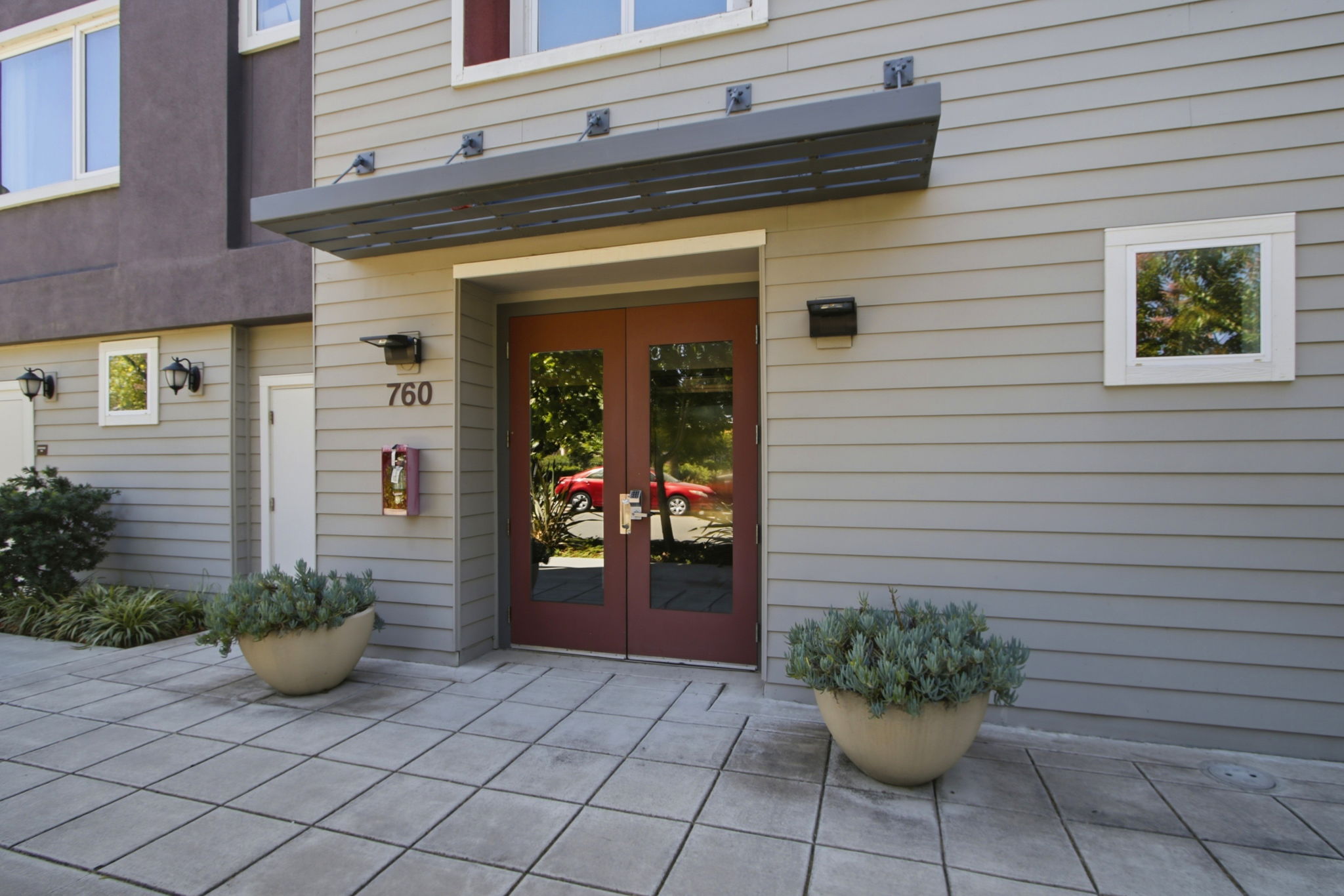 004_F8__760 Garden St 31