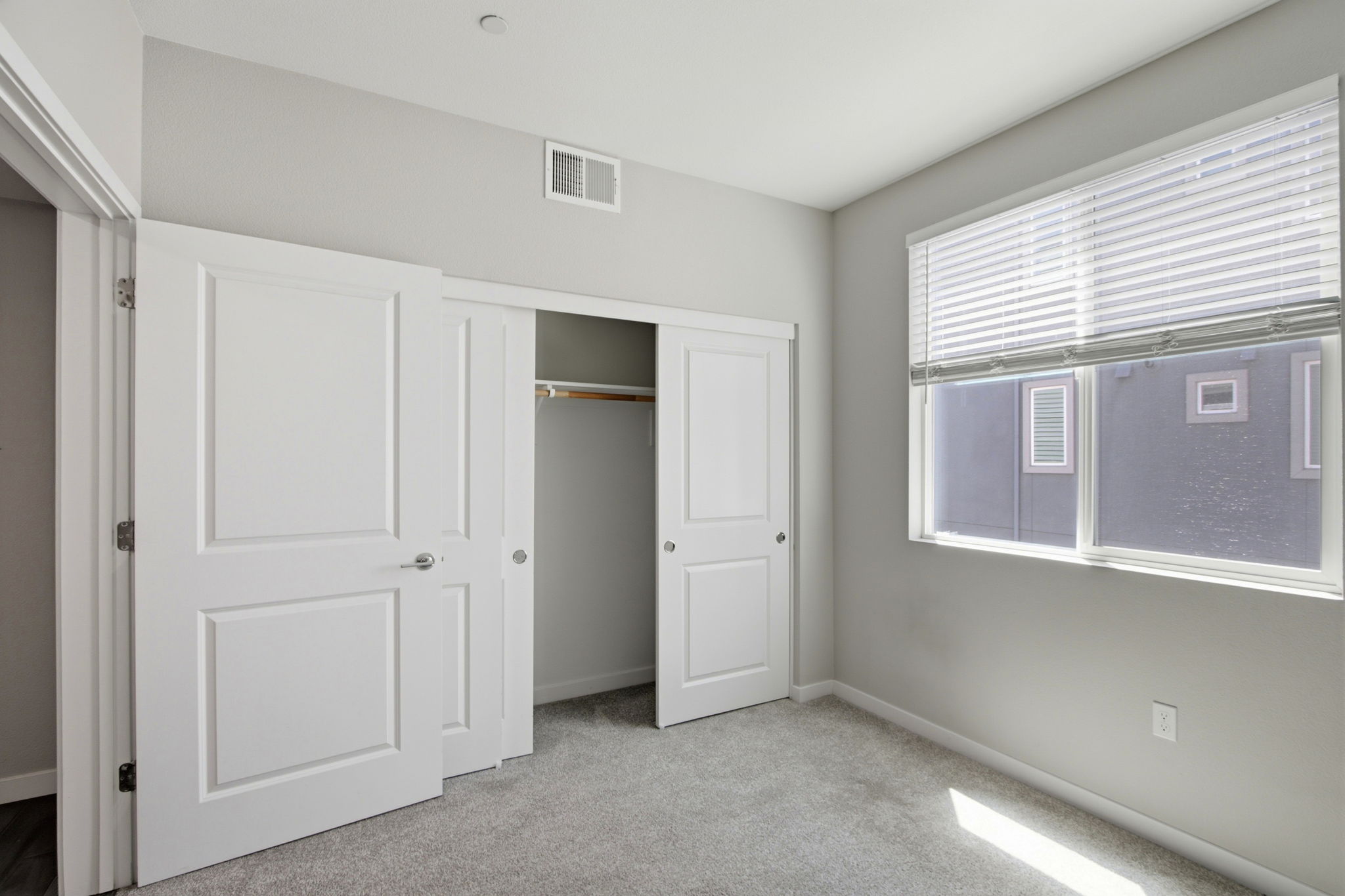 018_F8__760 Garden St 31