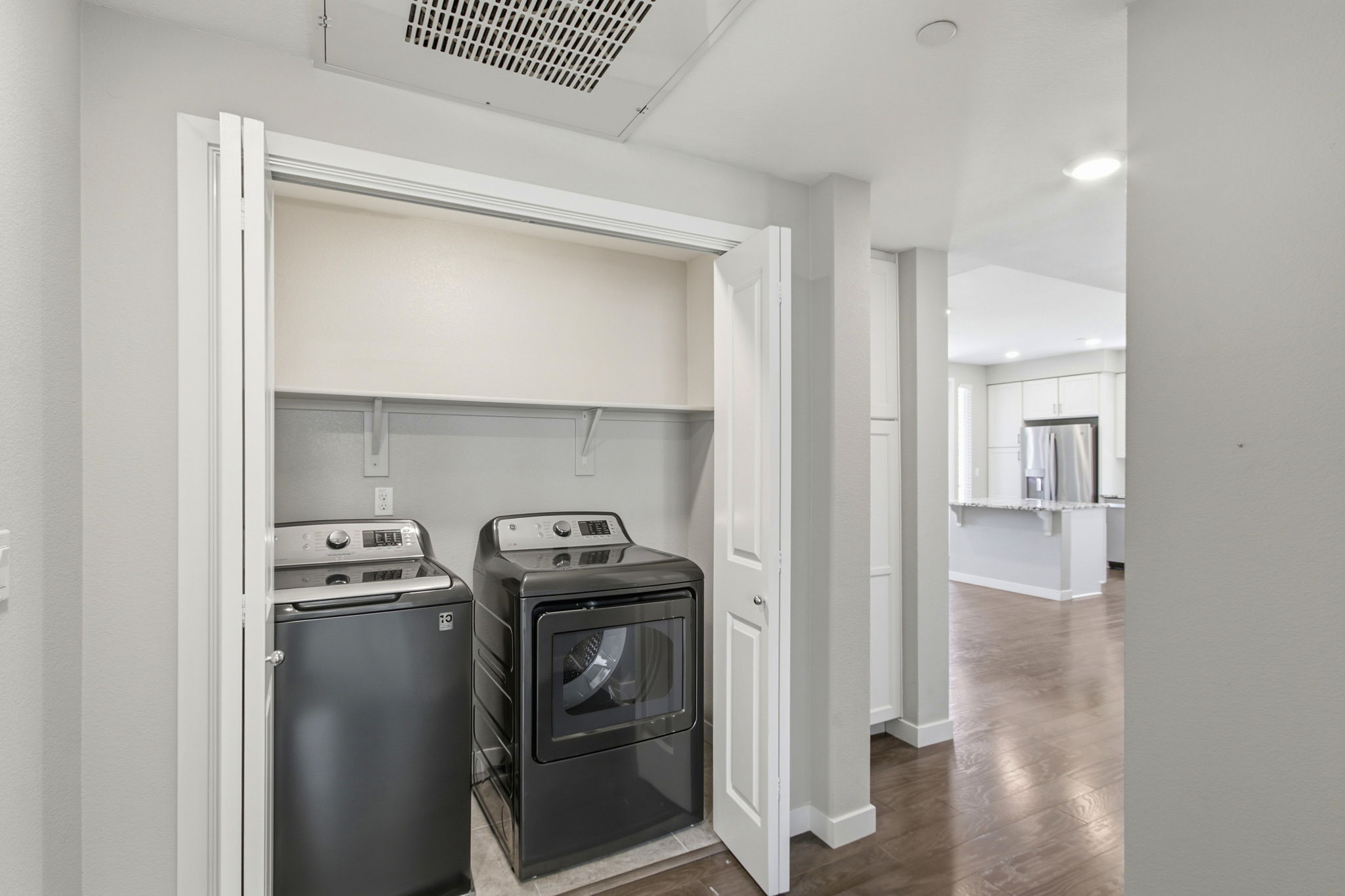 025_F8__760 Garden St 31