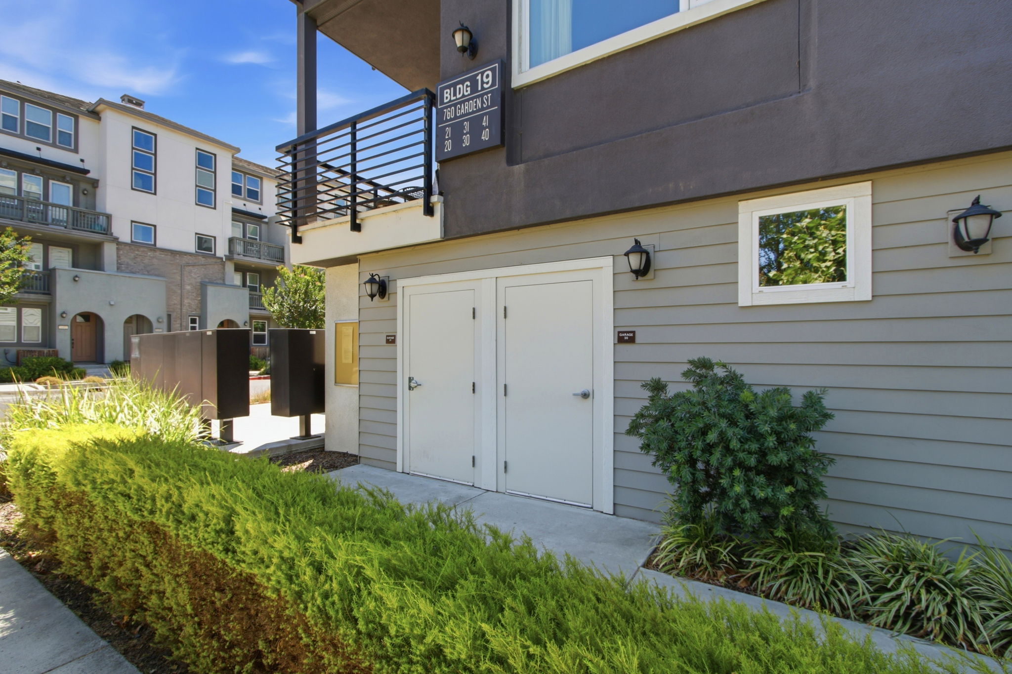 029_F8__760 Garden St 31