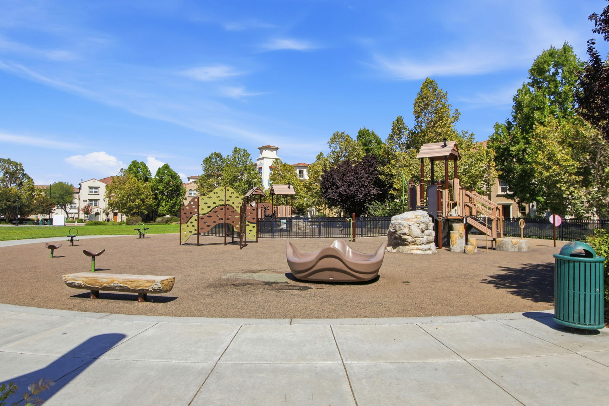 035_F8__760 Garden St 31