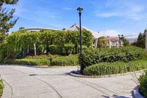 033_F8__760 Garden St 31