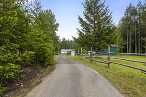  Photo 0