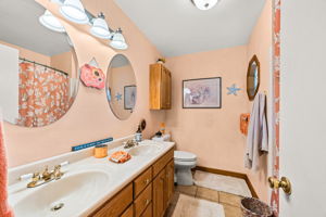 Main Bathroom