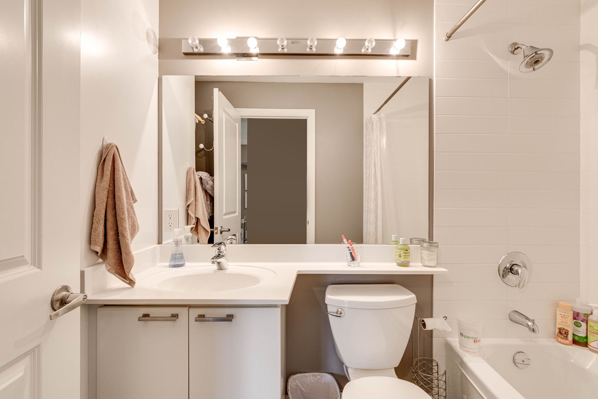 Toronto property showcase — delivered property photograph 15