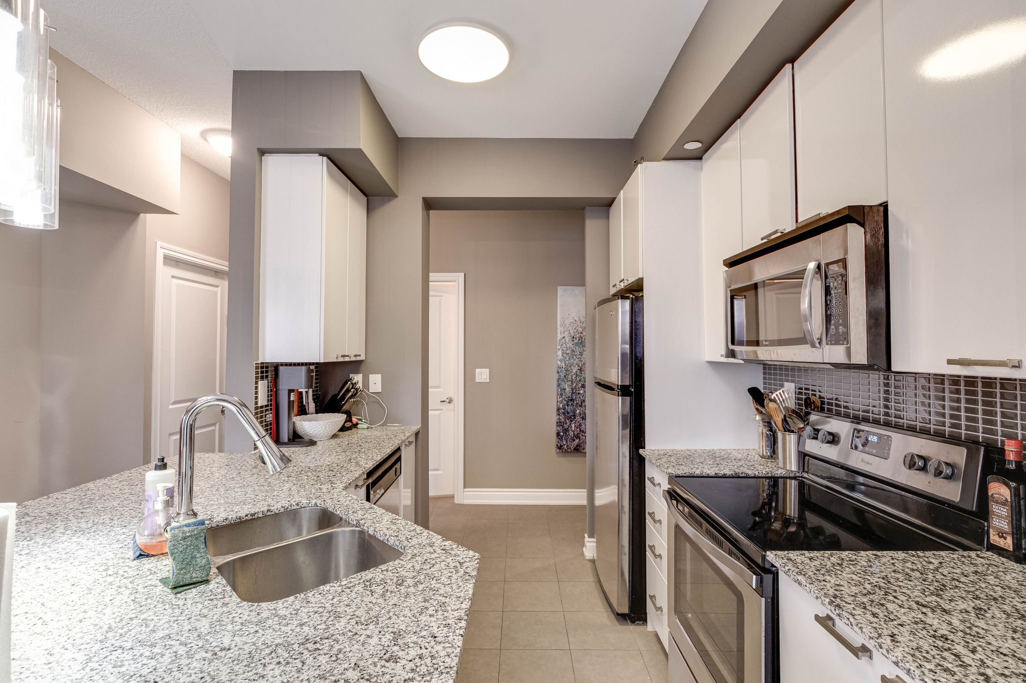 Toronto property showcase — delivered property photograph 10