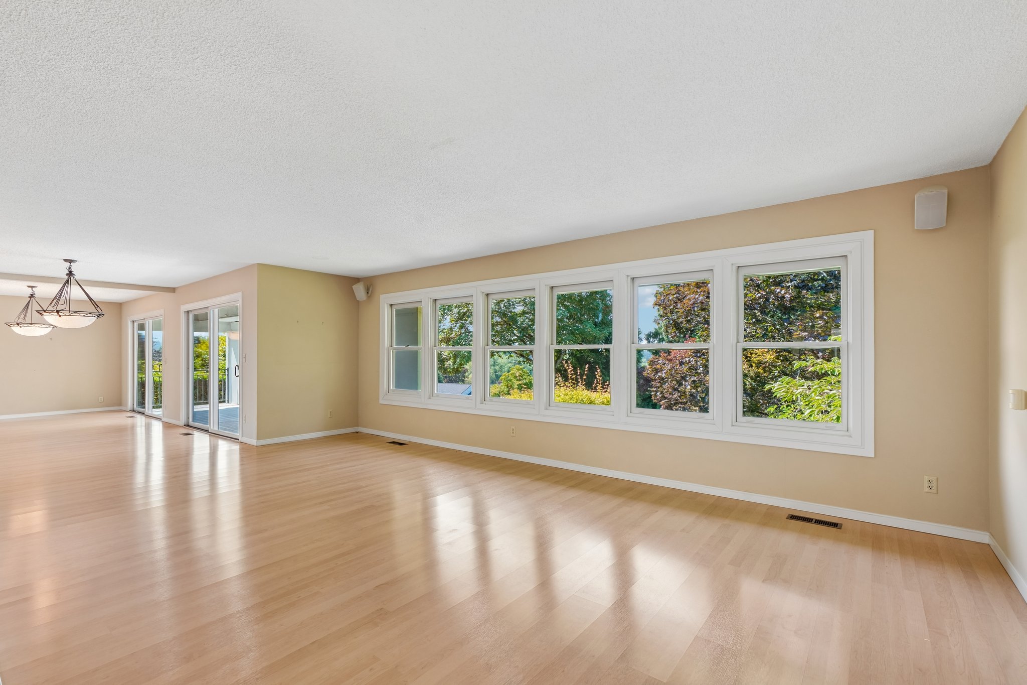 SW Northvale Way-S2207-017.jpg