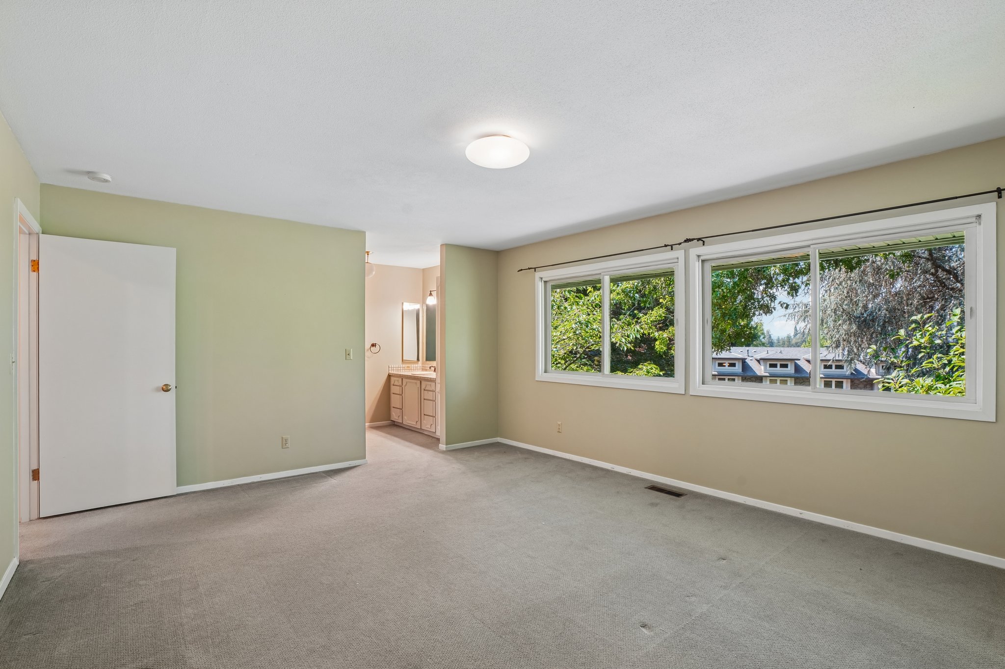 SW Northvale Way-S2207-036.jpg