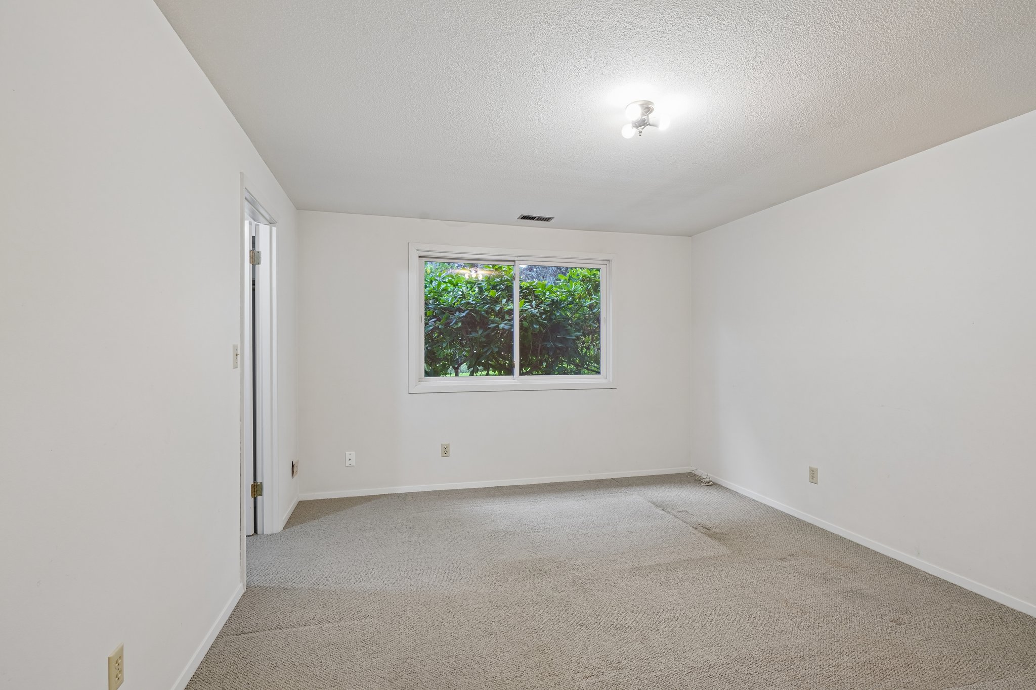 SW Northvale Way-S2207-045.jpg