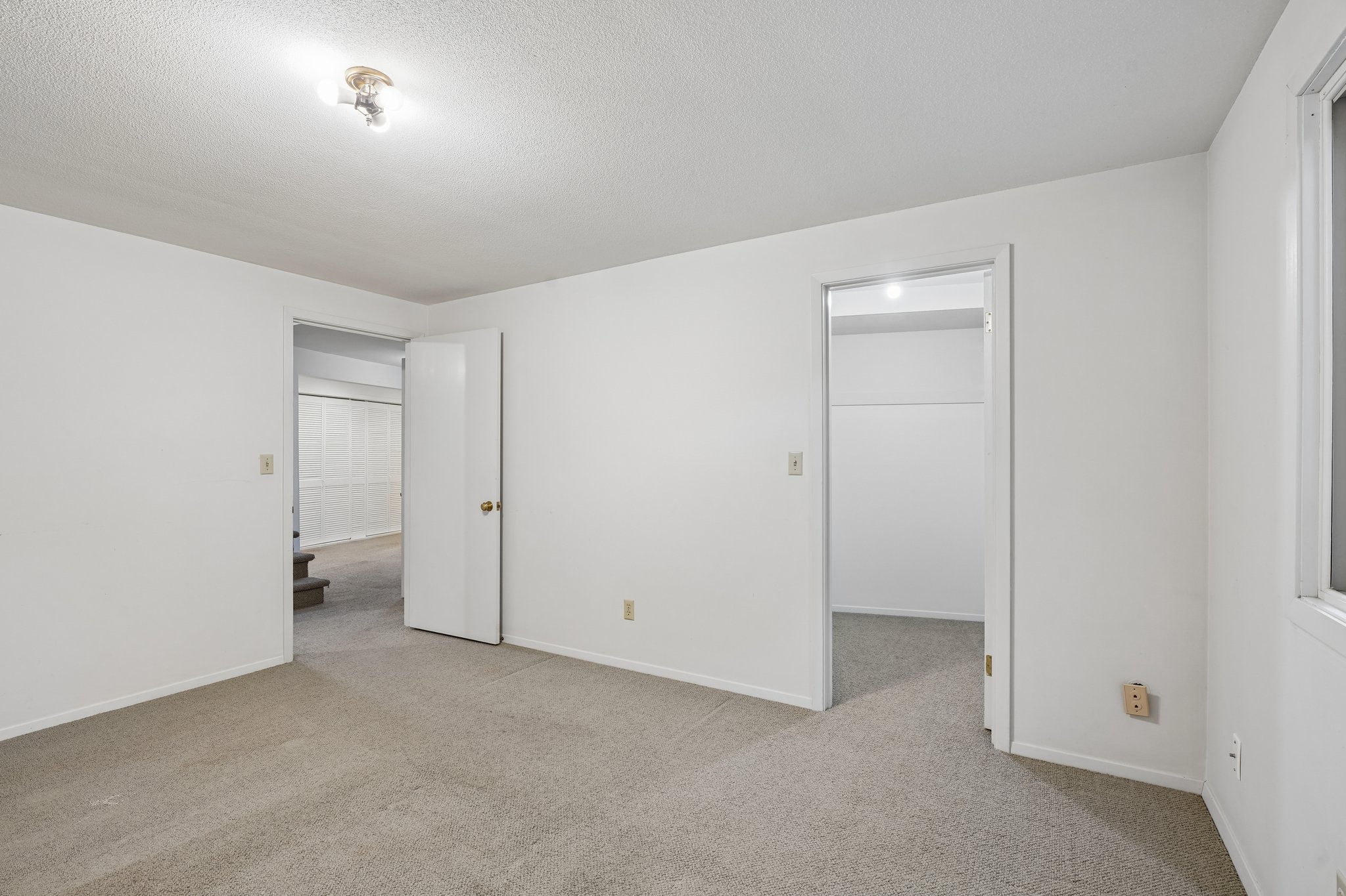 SW Northvale Way-S2207-046.jpg