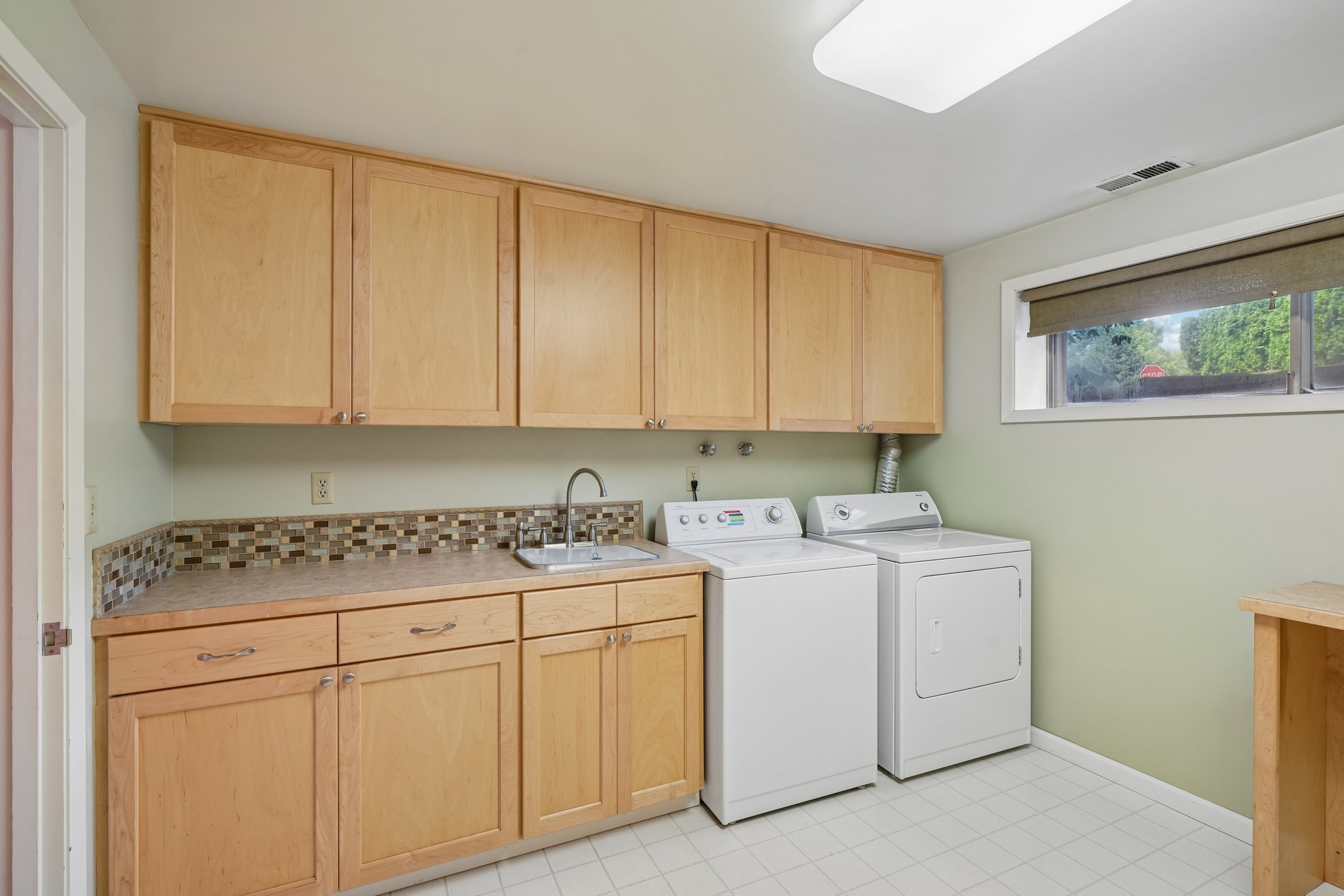 SW Northvale Way-S2207-073.jpg