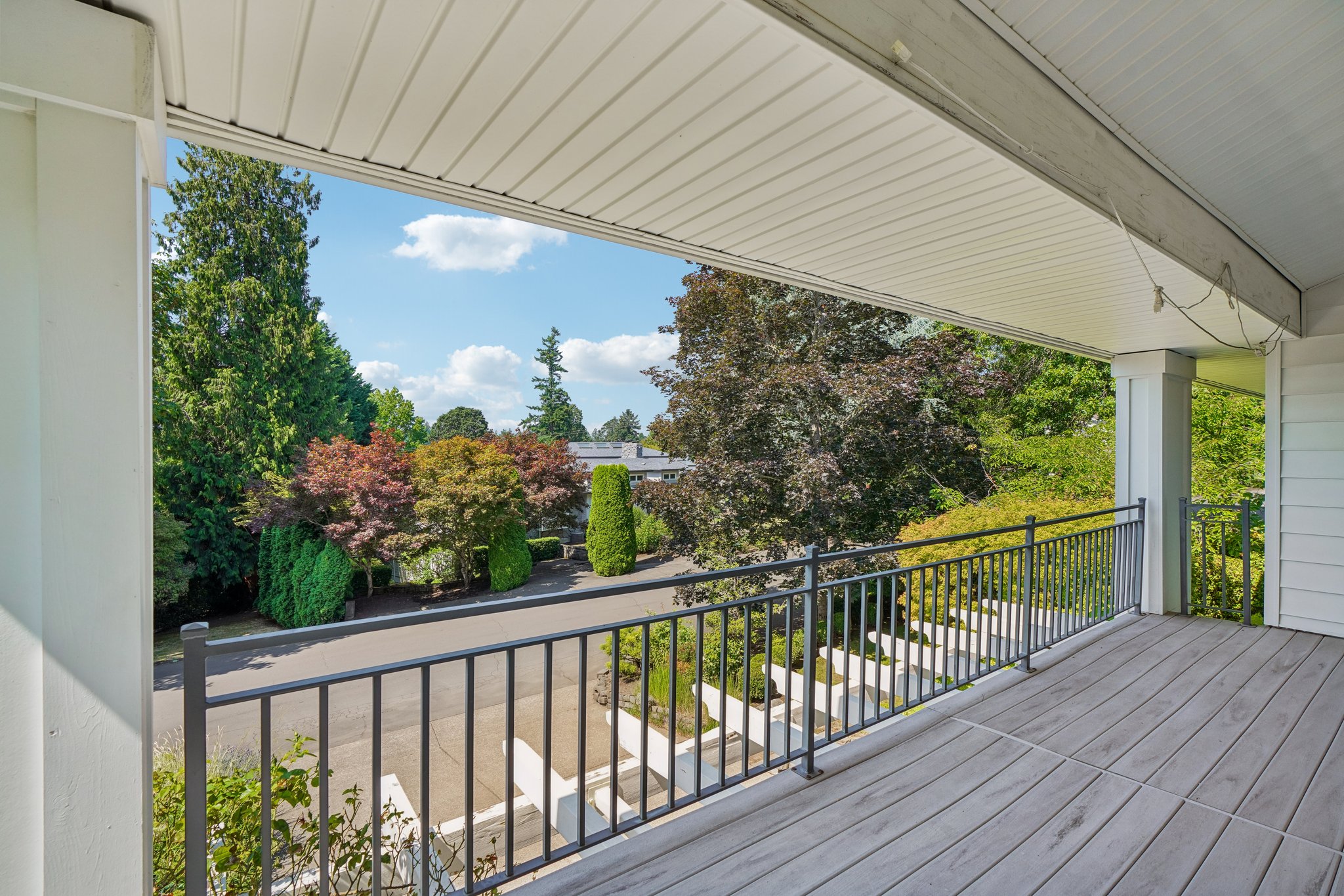 SW Northvale Way-S2207-077.jpg