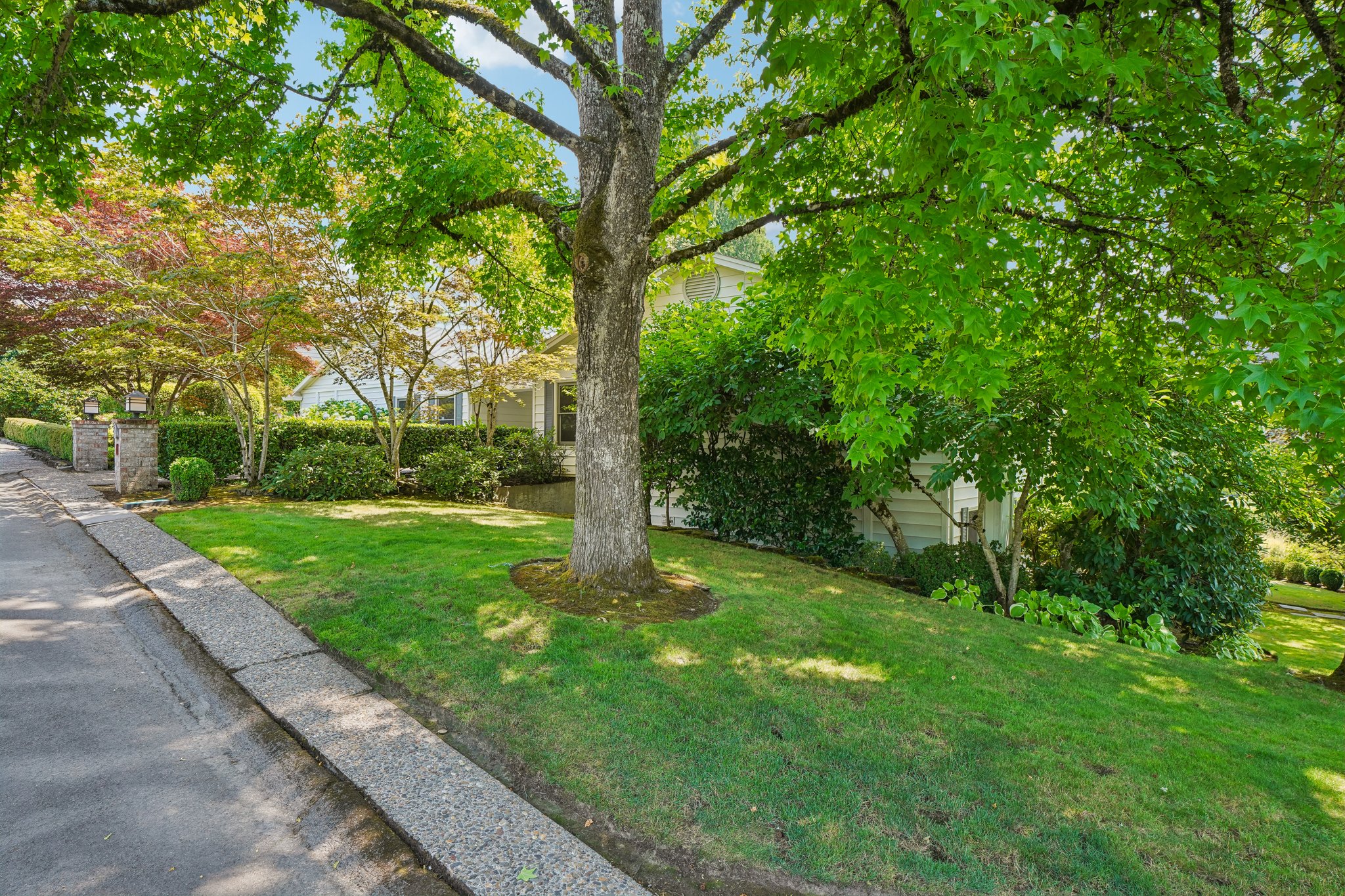 SW Northvale Way-S2207-087.jpg