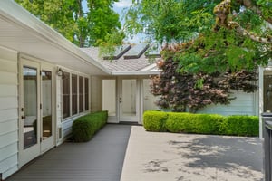 SW Northvale Way-S2207-083.jpg