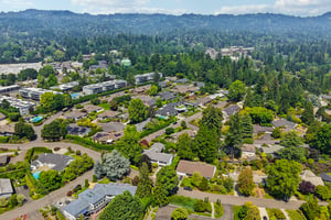 SW Northvale Way-S2207-098.jpg