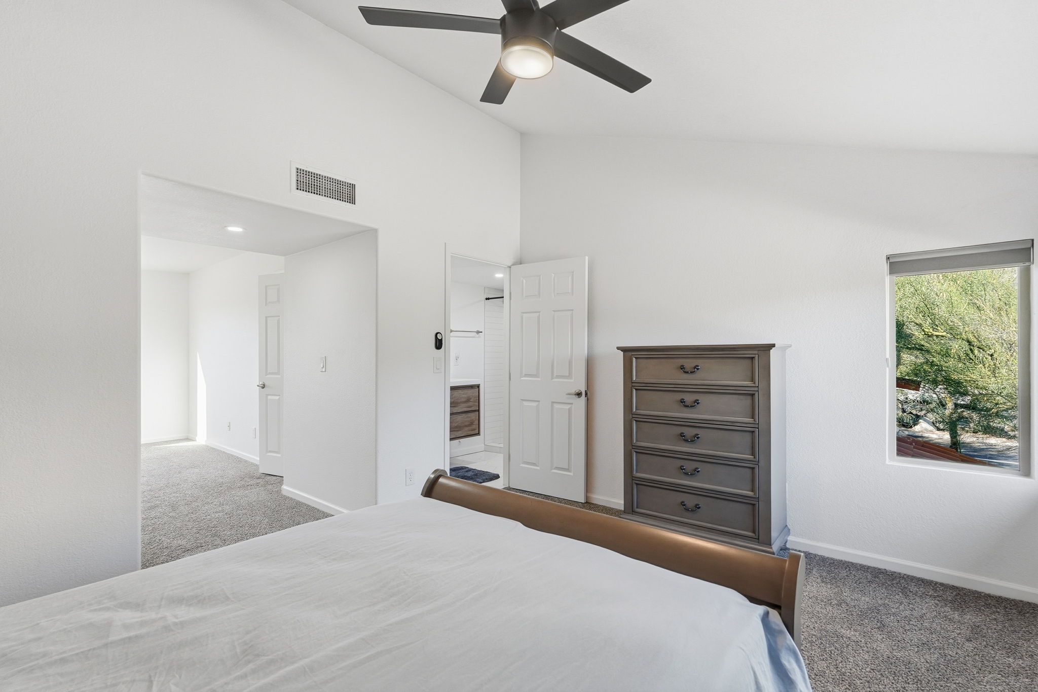Master Suite - Upstairs