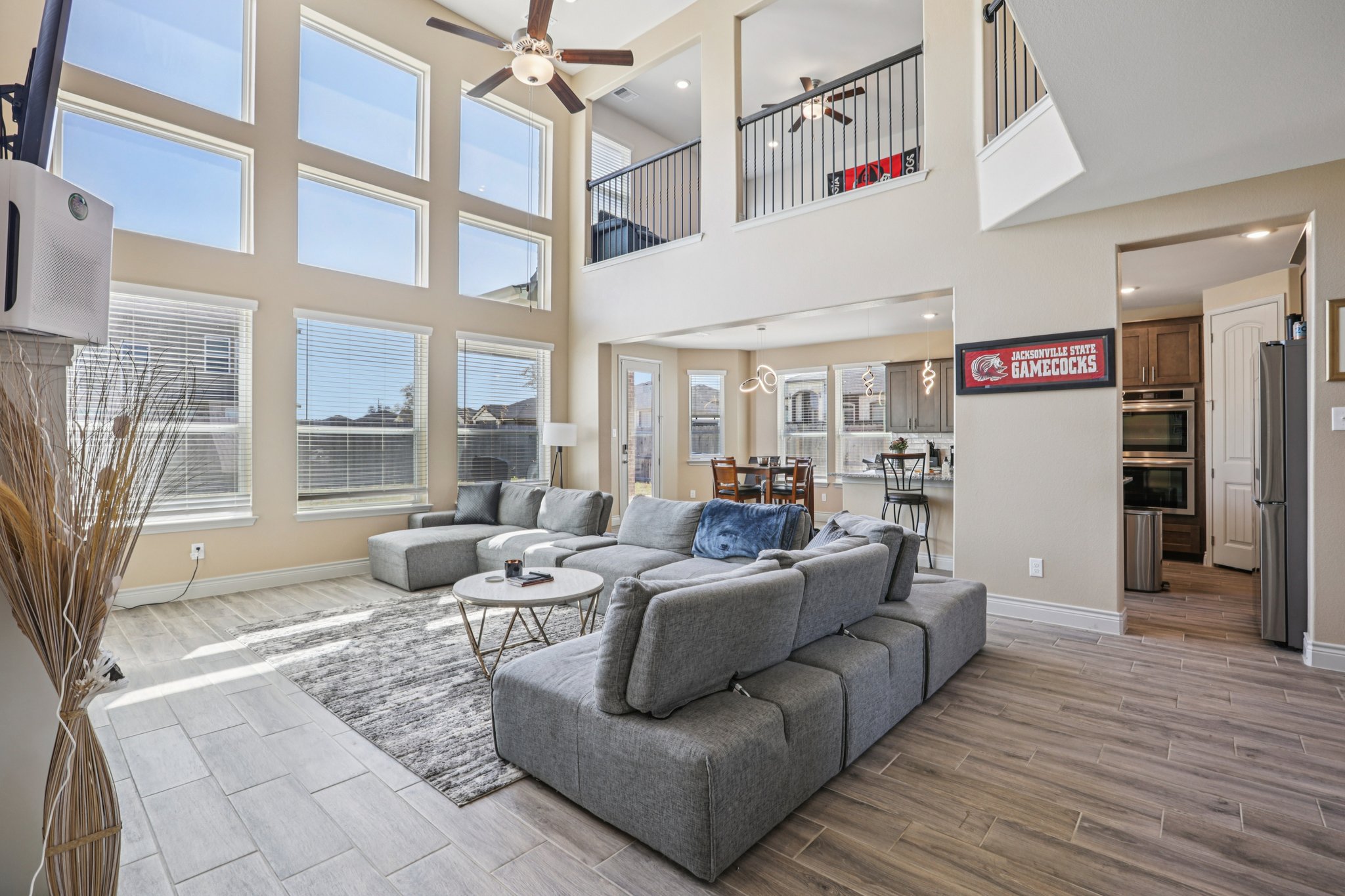 Silver Dr-S2003-011.jpg