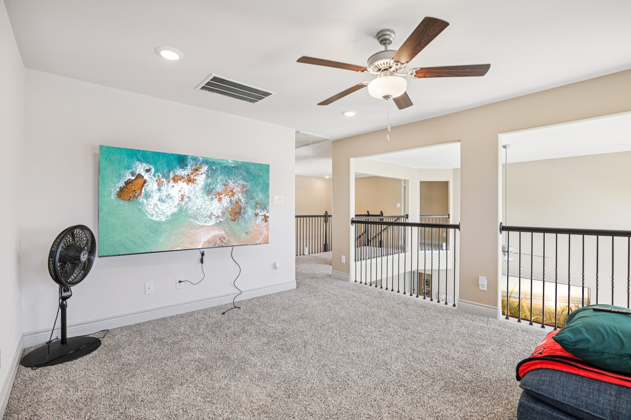 Silver Dr-S2003-035.jpg