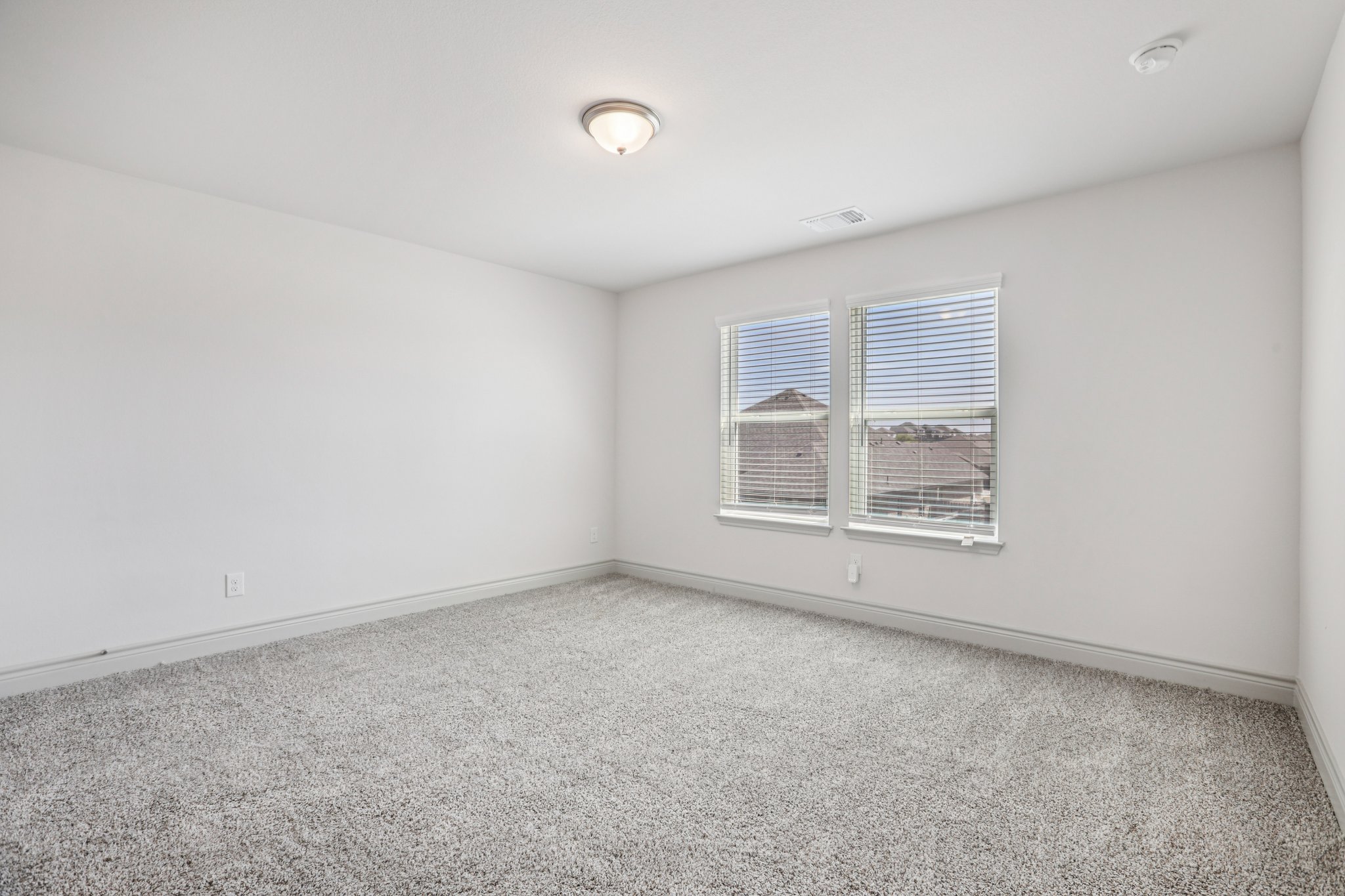 Silver Dr-S2003-050.jpg