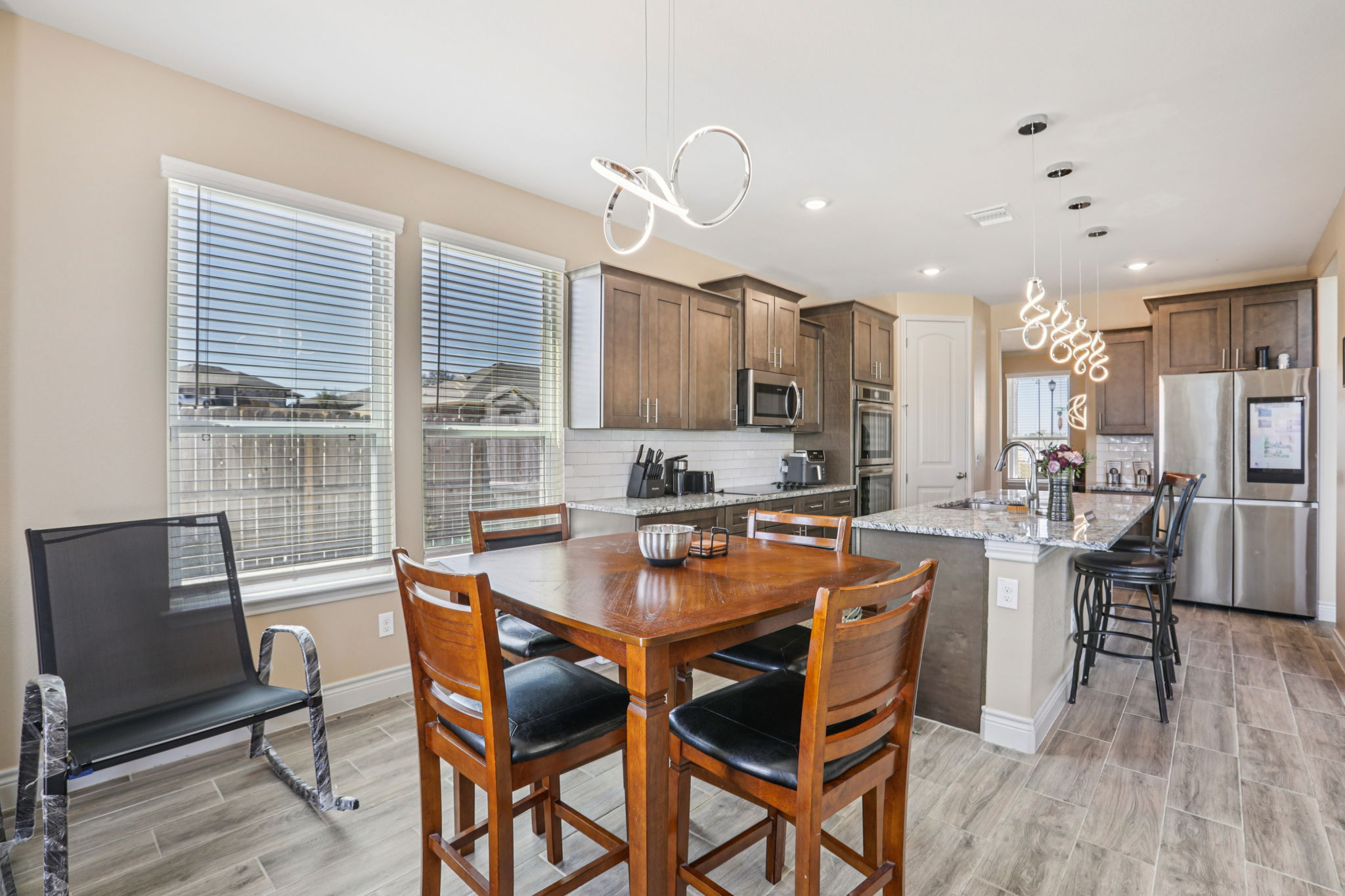 Silver Dr-S2003-018P