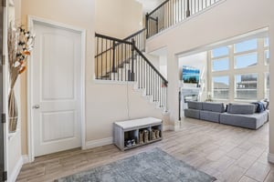 Silver Dr-S2003-009.jpg