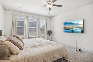 Silver Dr-S2003-026.jpg