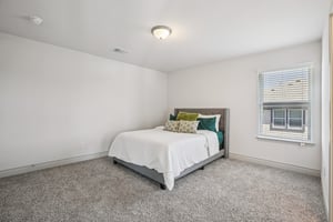 Silver Dr-S2003-043.jpg