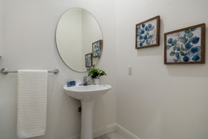  Photo 52