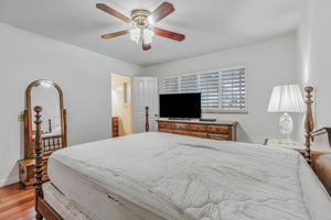 044_7609 Santa Paula Dr  Gilroy