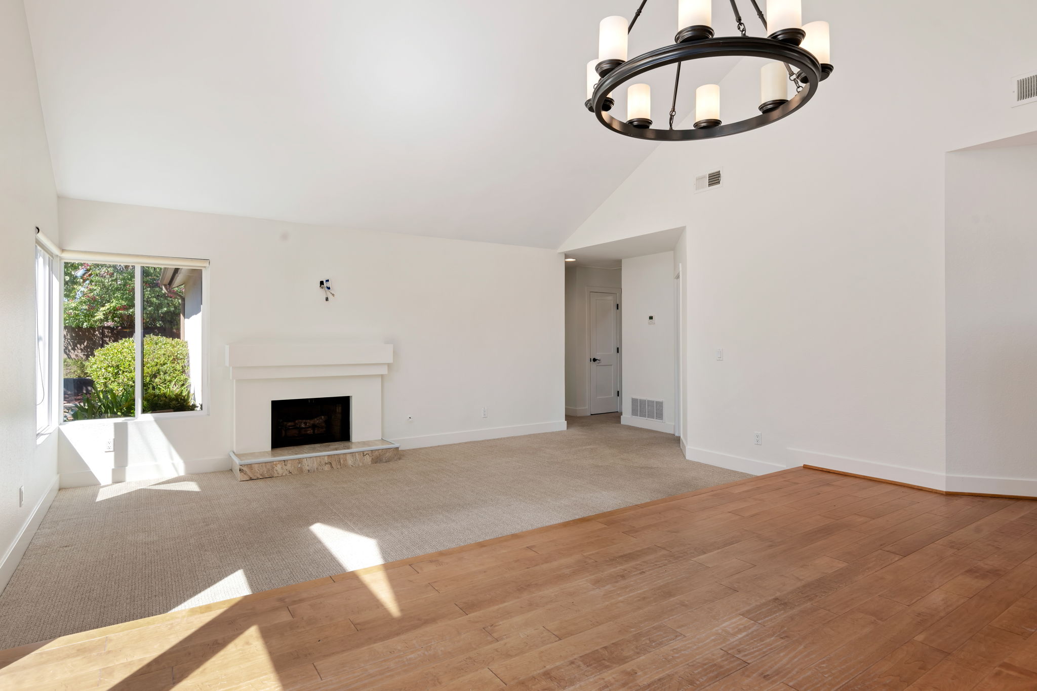 12 - Dining - Living Room