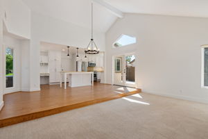 06 - Kitchen - Living Room