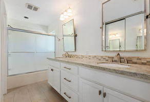 16 - Primary Bathroom