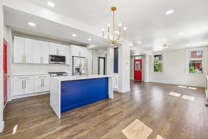 E 36th St-S3107-014.jpg