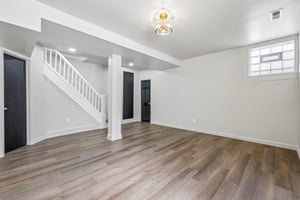 E 36th St-S3107-032.jpg