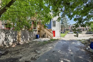 E 36th St-S3107-042.jpg