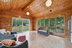 14_Interior