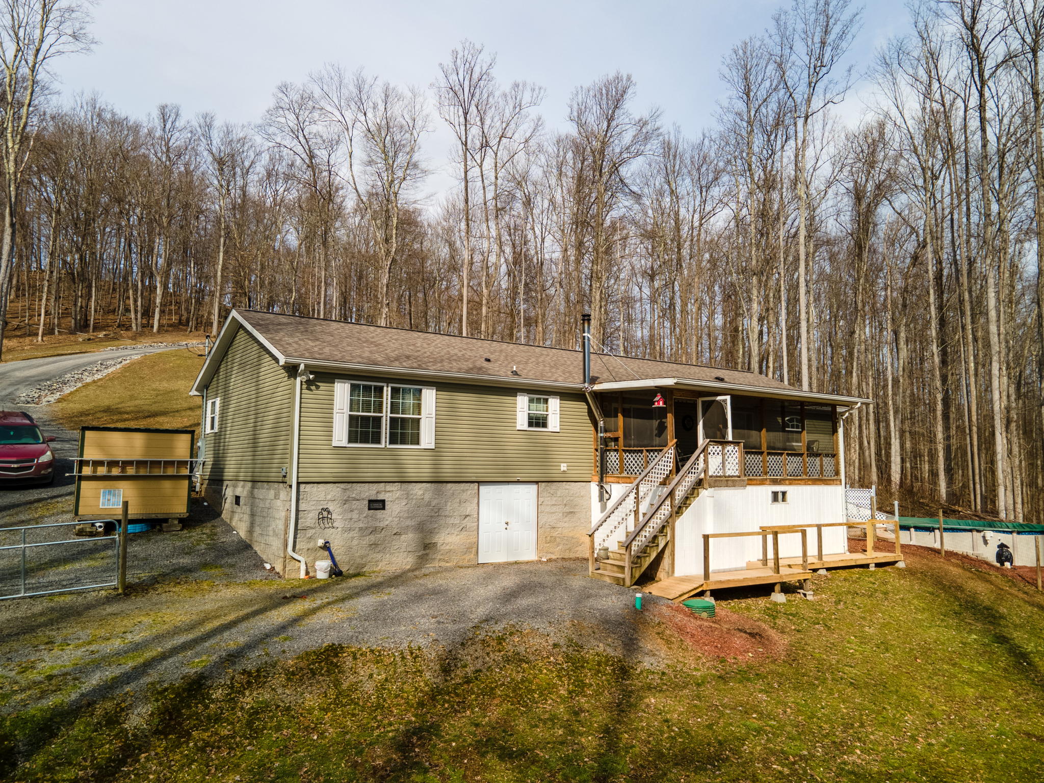761 Flag Run Rd, Grafton, WV 26354, USA Photo 45