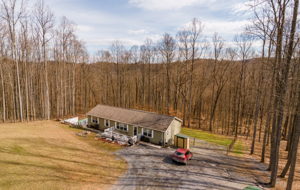 761 Flag Run Rd, Grafton, WV 26354, USA Photo 42
