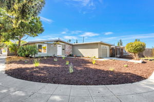 003_761 Lakeknoll Dr_