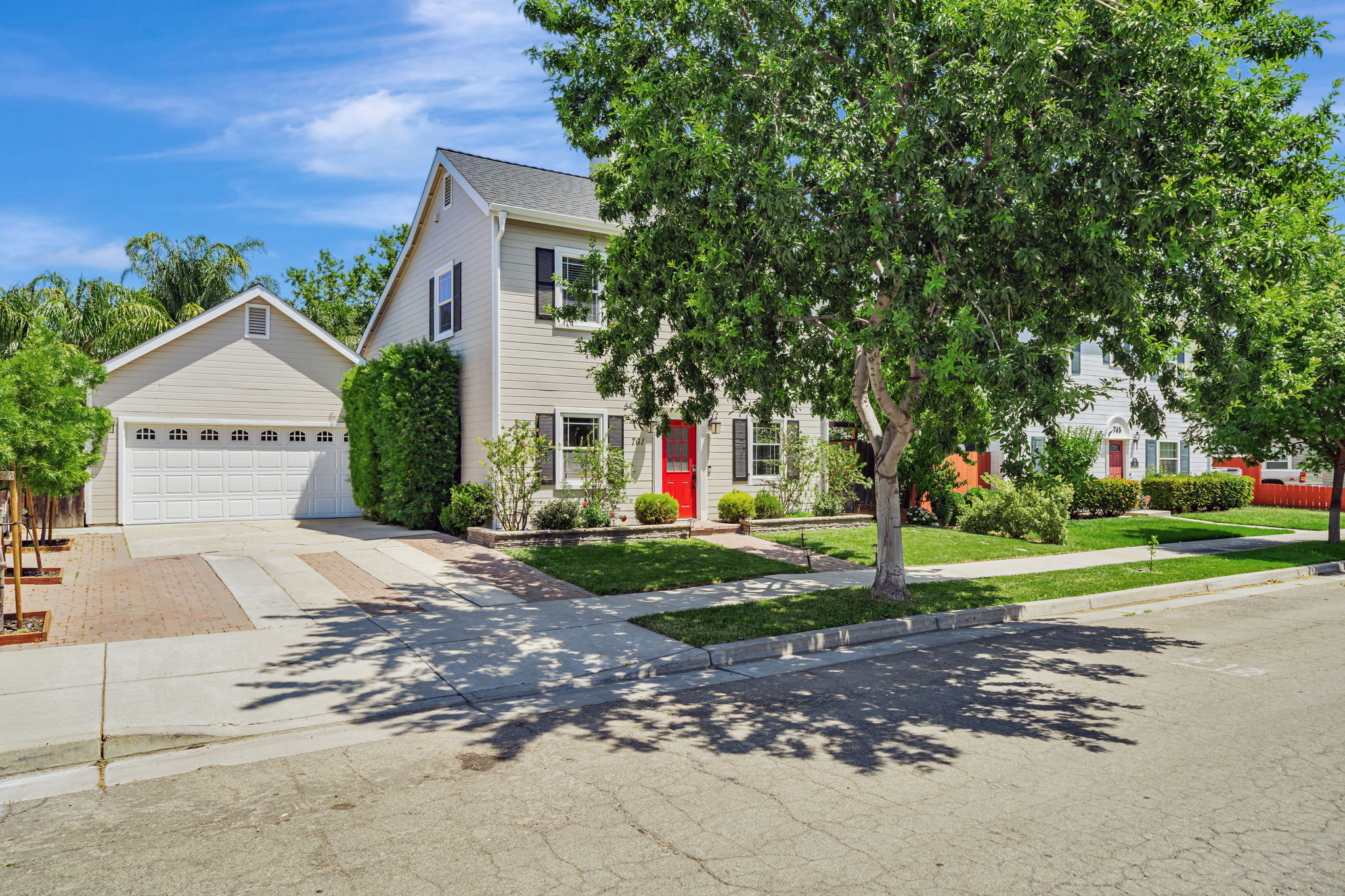 002_761 Potsgrove Pl  