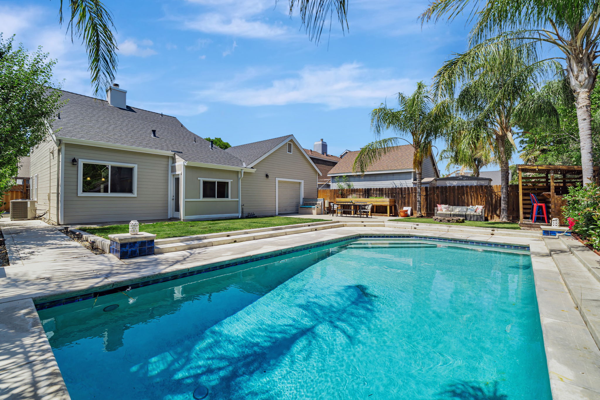 043_761 Potsgrove Pl  