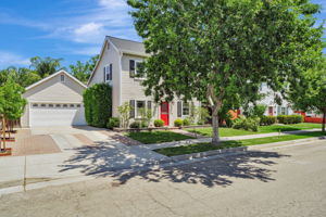002_761 Potsgrove Pl  