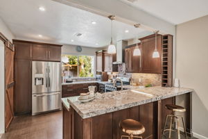011_761 Potsgrove Pl  