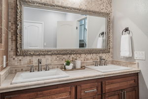 036_761 Potsgrove Pl  