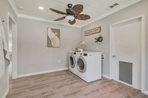 040_761 Potsgrove Pl  