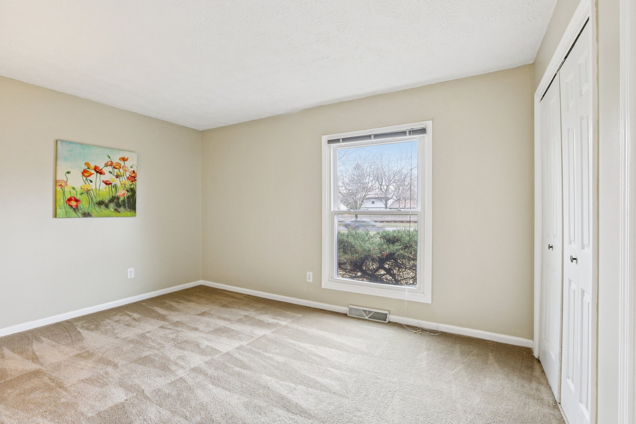 E 116th St-S0603-022.jpg