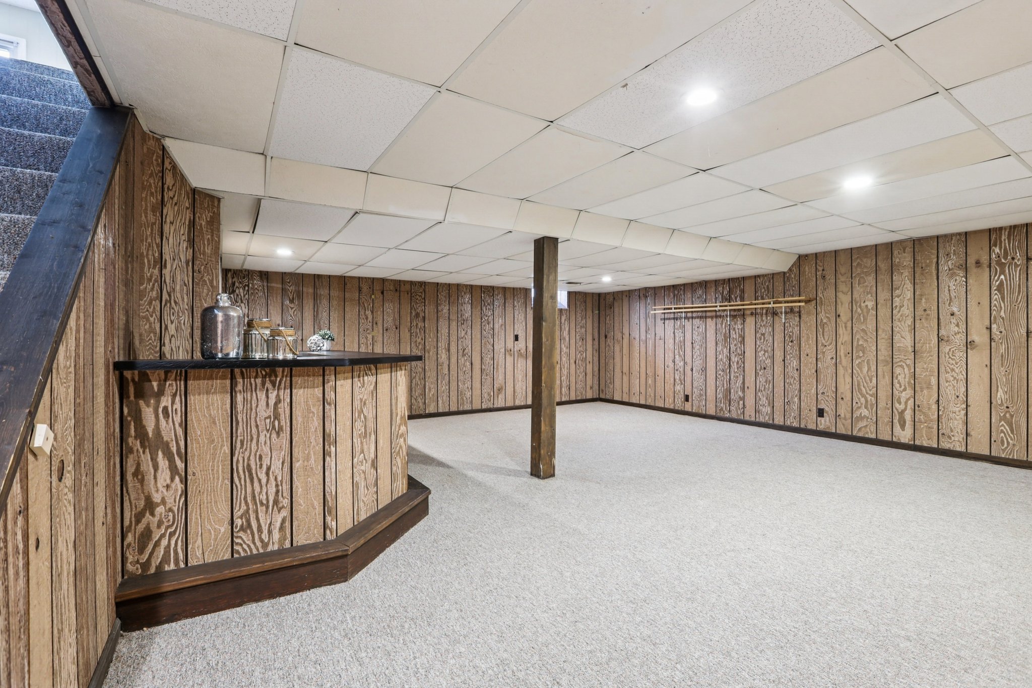 E 116th St-S0603-041.jpg