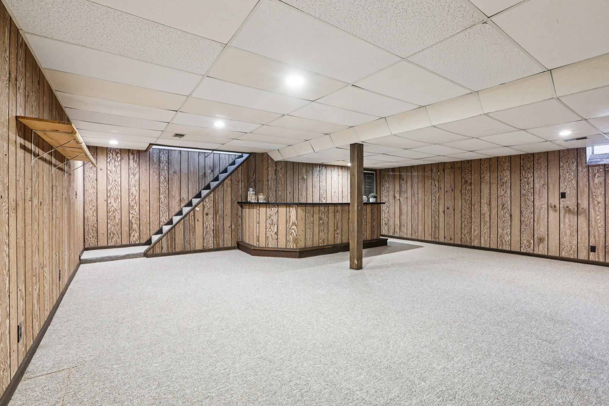 E 116th St-S0603-042.jpg