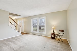 E 116th St-S0603-015.jpg